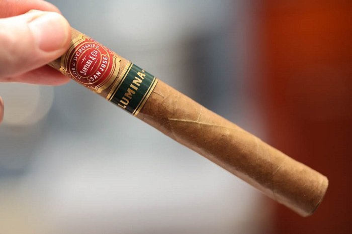 Team Cigar Review: Flor de D’Crossier Seleccion Escogida Lumina Corona ...